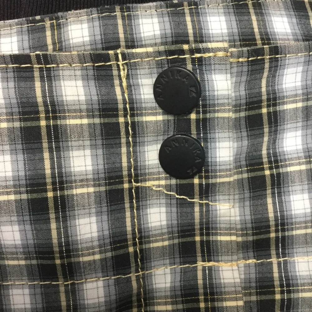Annika CUTTER AND BUCK sz 2 Golf Skort Plaid Printed Pockets Black Gray Gold